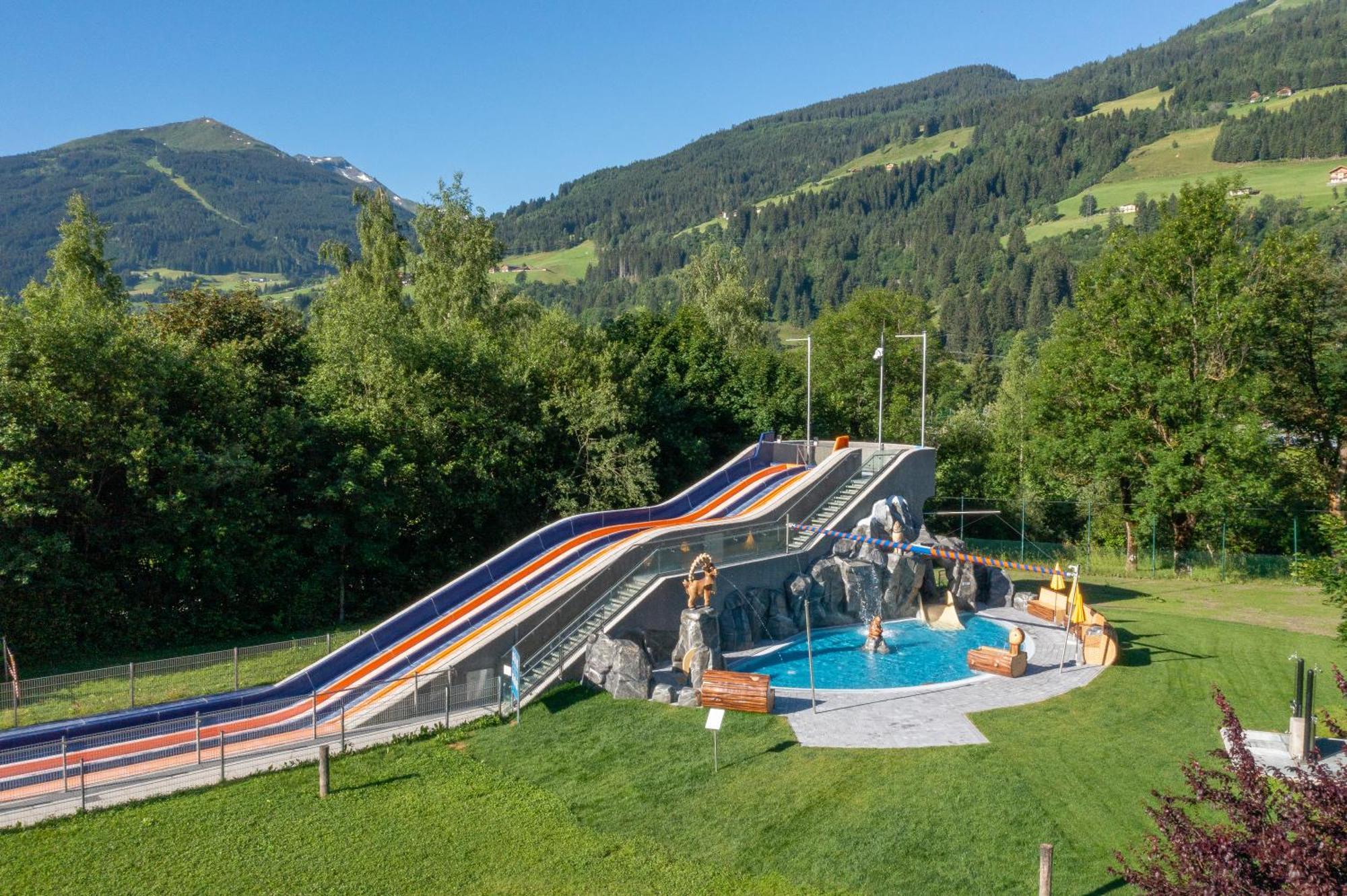 Aktiv- & Gesundheitsresort Das Gxund - Thermeneintritt Inklusive Bad Hofgastein Exterior foto